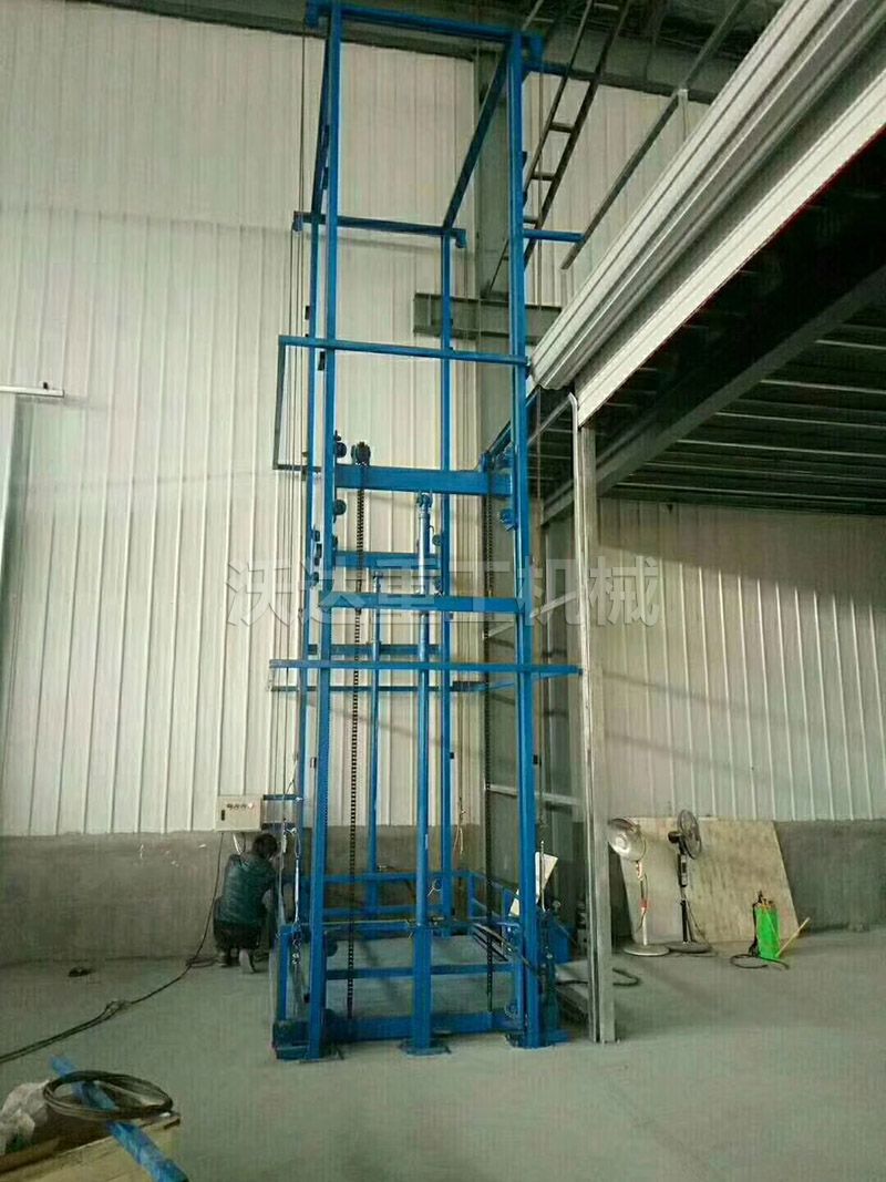 導(dǎo)軌式升降平臺